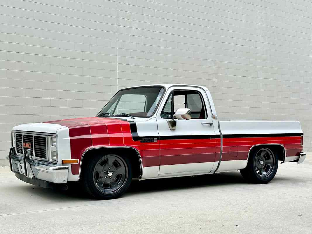 1987-gmc-sierra-classic-57-ls-v8-for-sale-02