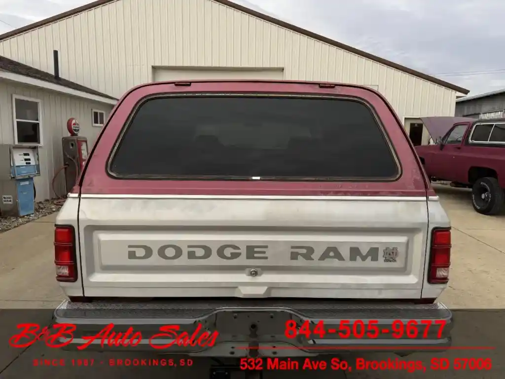 1989-dodge-ramcharger-for-sale-06