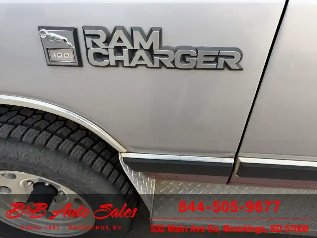 1989-dodge-ramcharger-for-sale-28