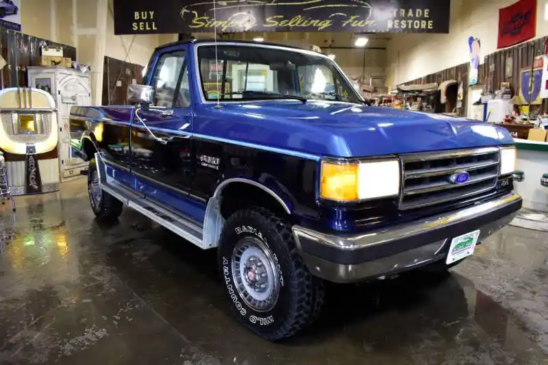 1989-ford-f-250-xlt-lariat-2dr-4wd-standard-cab-lb-hd-for-sale-03