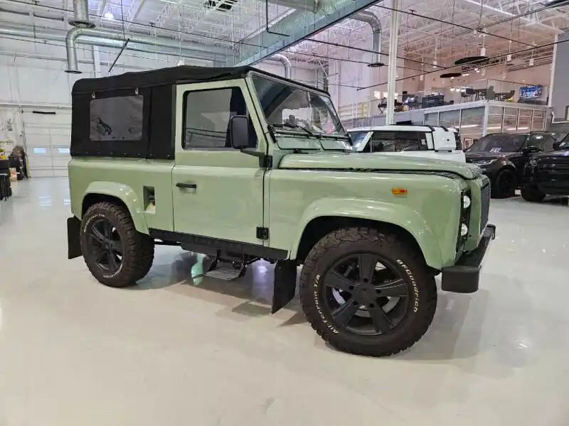 1989-land-rover-defender-90-d-bespoke-edition-uk-custom-build-for-sale-01