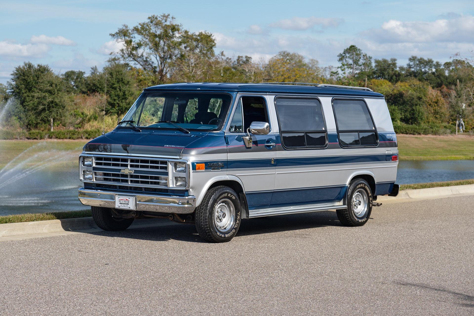 1990-chevy-g20-van-for-sale-01