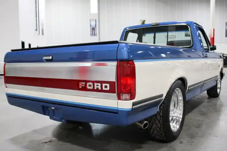 1990-ford-f150-xlt-lariat-for-sale-06