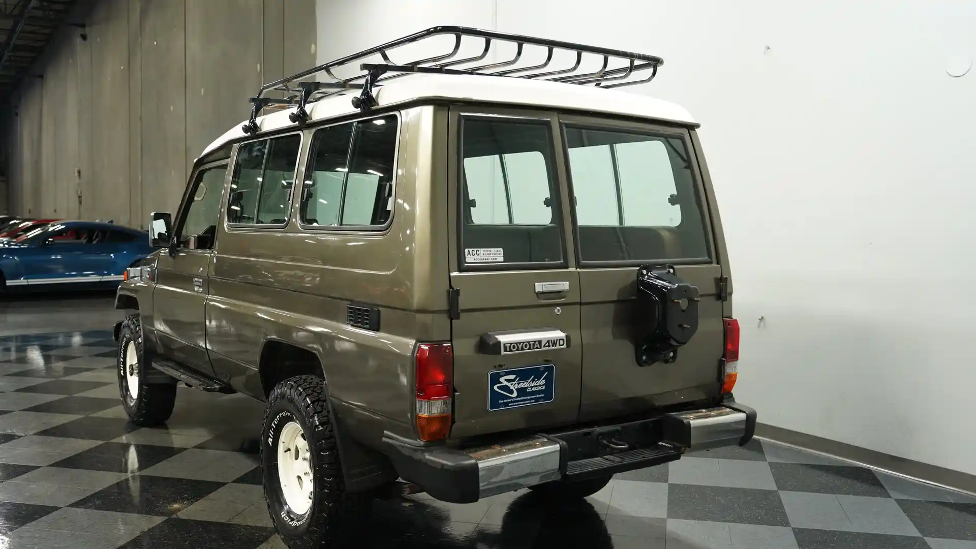 1990-toyota-land-cruiser-fj-75-troopy-4x4-for-sale-06