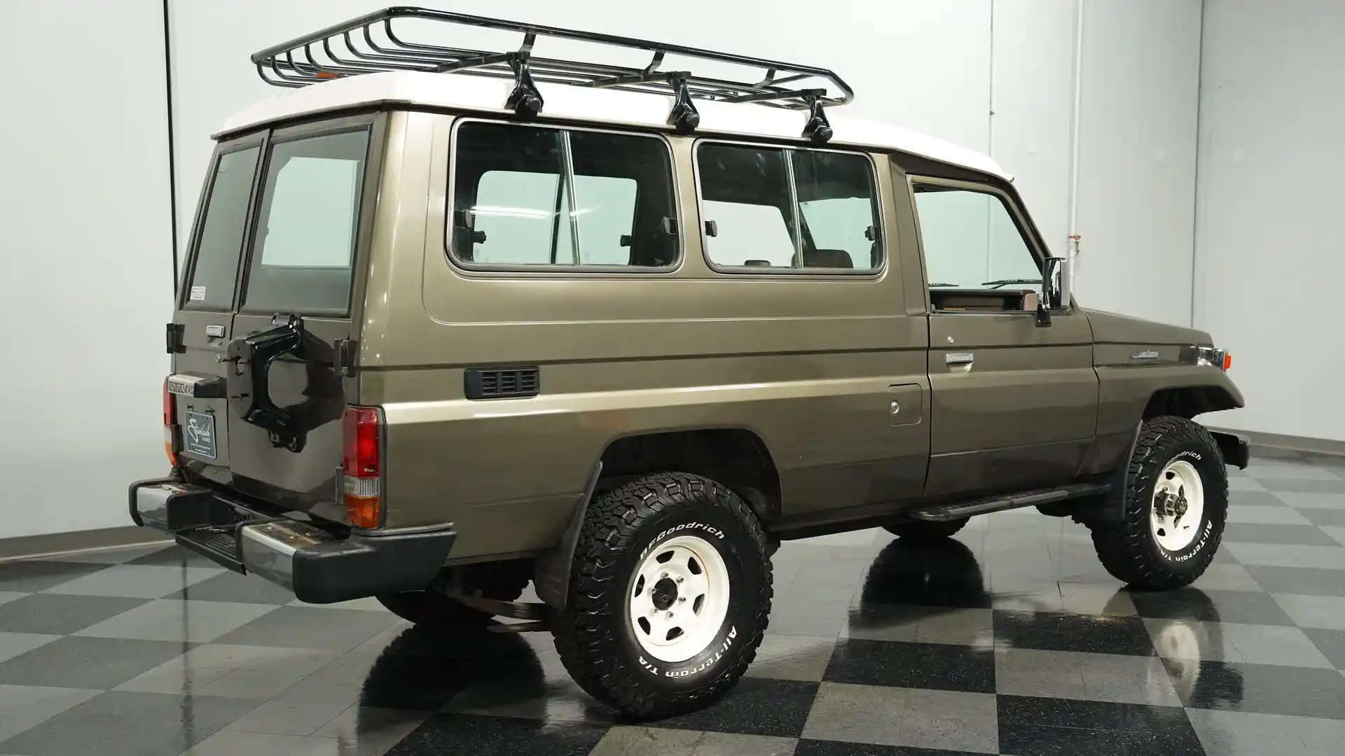 1990-toyota-land-cruiser-fj-75-troopy-4x4-for-sale-08