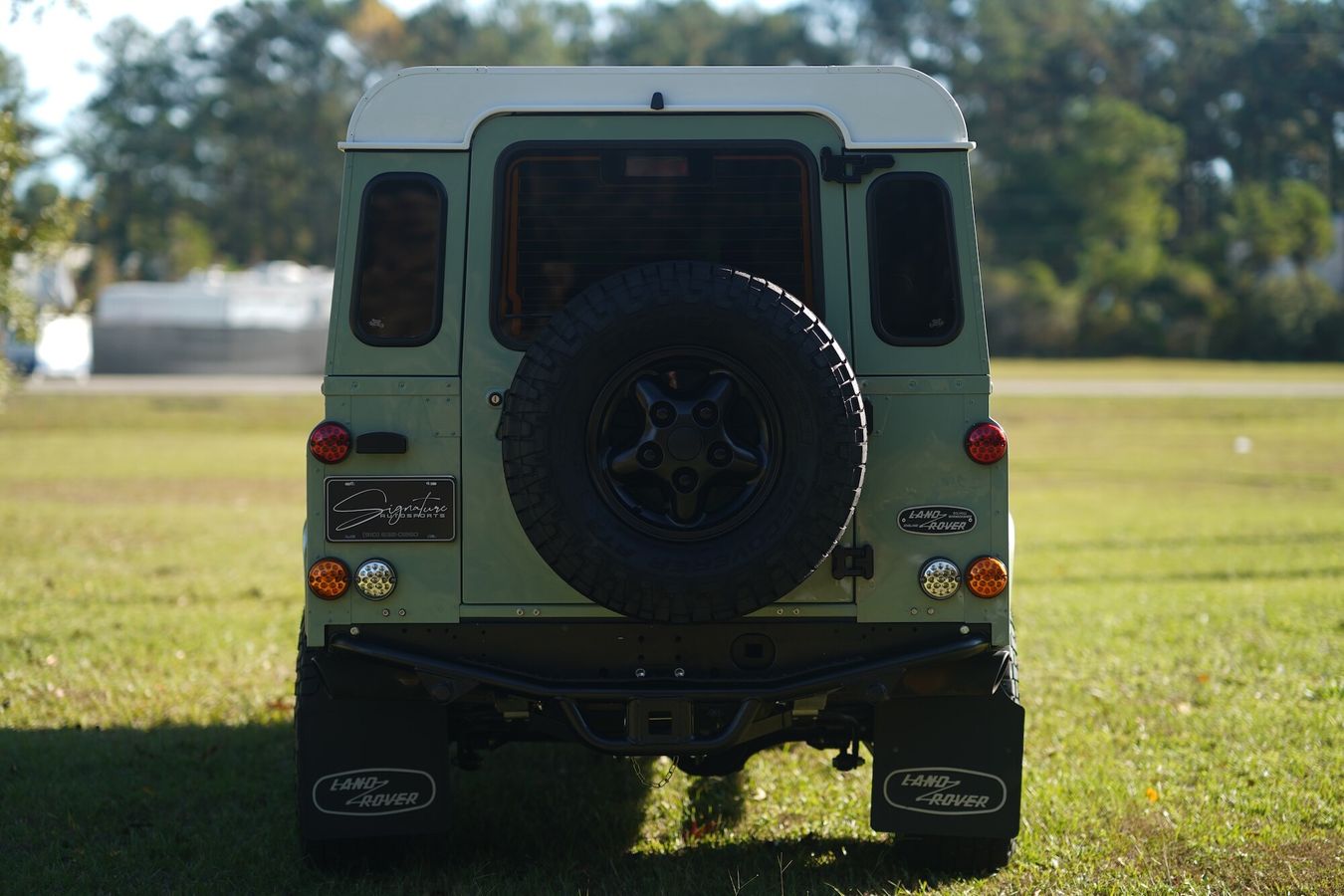 1993-land-rover-defender-110-castle-hayne-nc-06