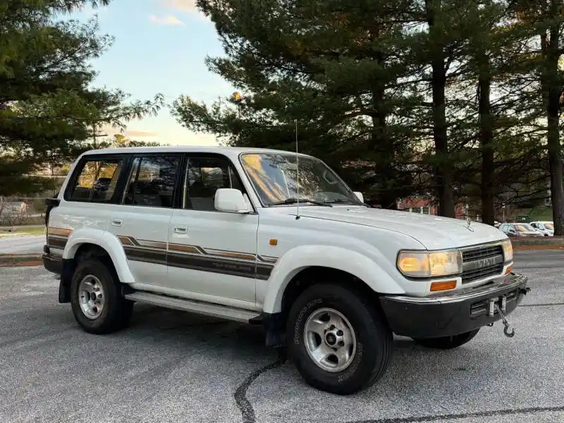 1993-toyota-land-cruiser-base-awd-4dr-suv-for-sale-05