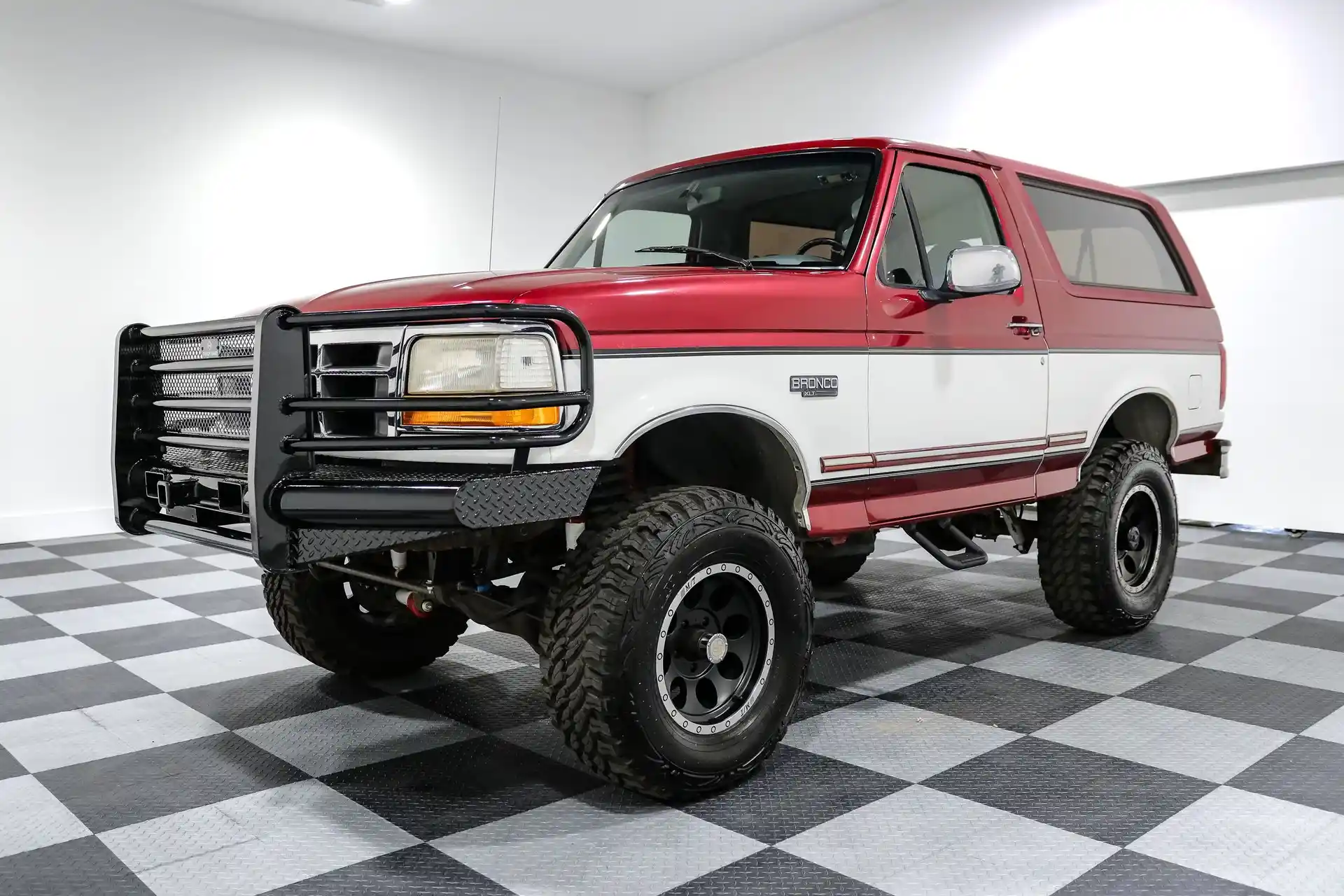 1994-ford-bronco-for-sale-03