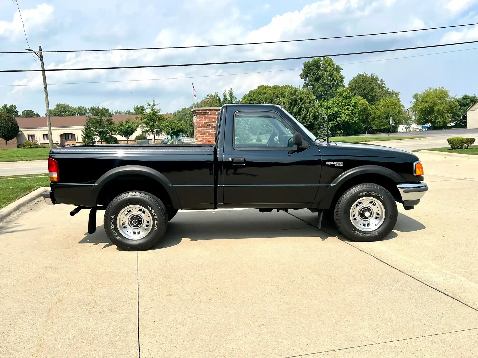 1994-ford-ranger-xlt-for-sale-05