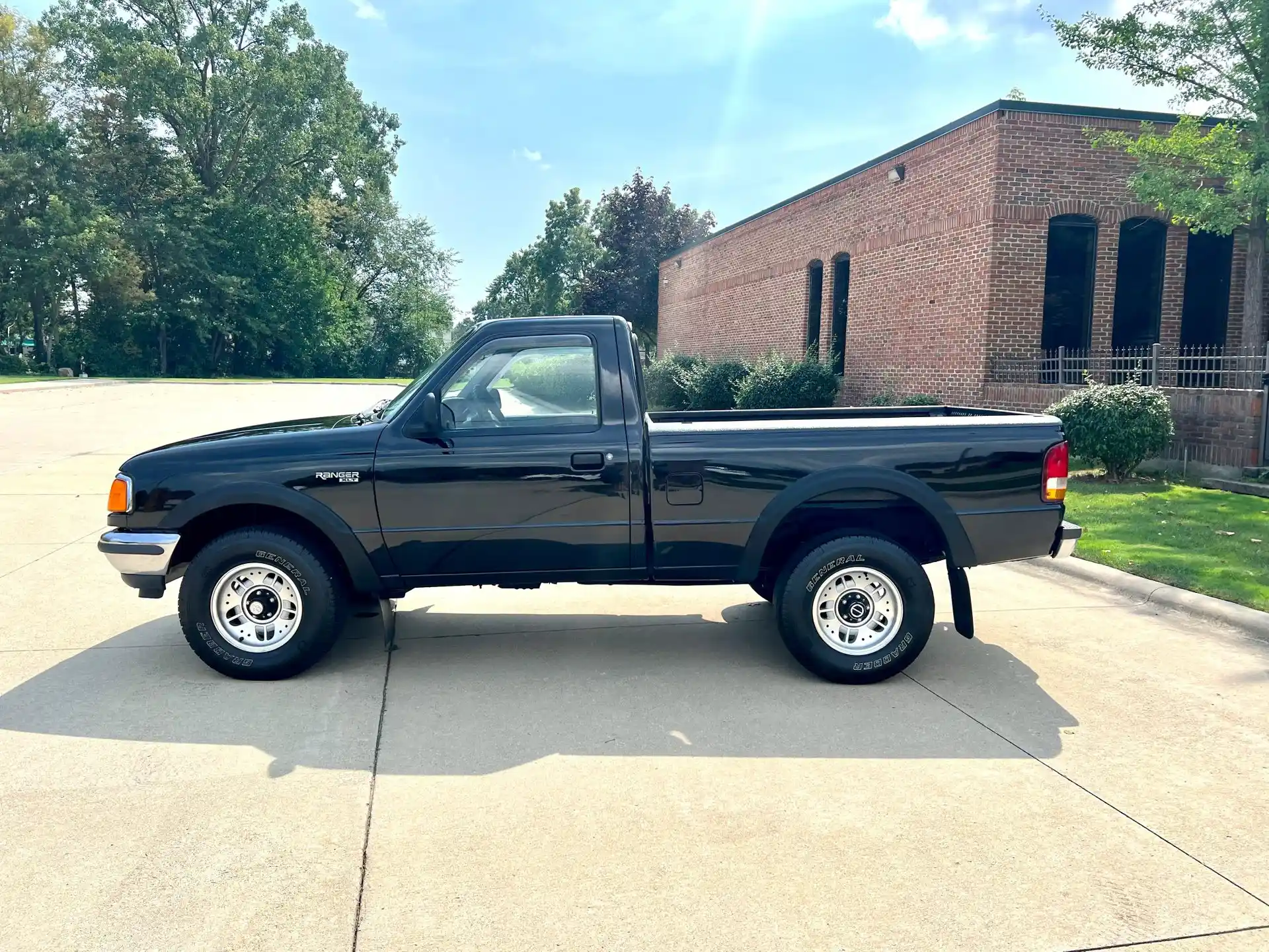 1994-ford-ranger-xlt-for-sale-09