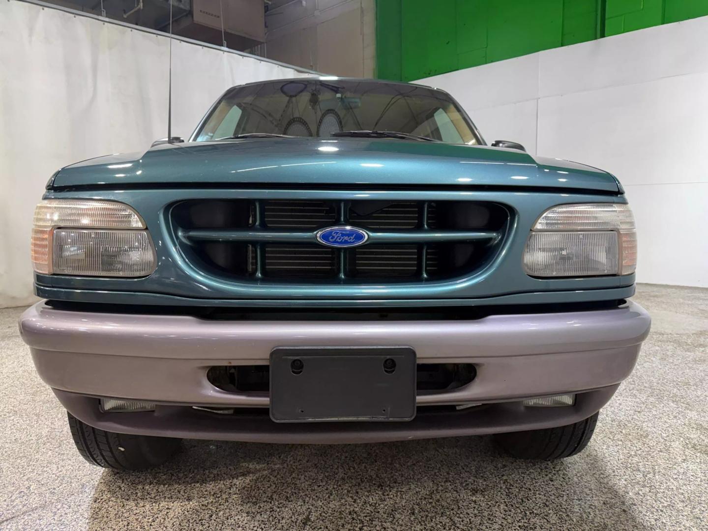 1995-ford-explorer-for-sale-02