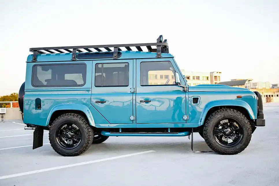 1995-land-rover-defender-110-300tdi-station-wagon-979921a-for-sale-32