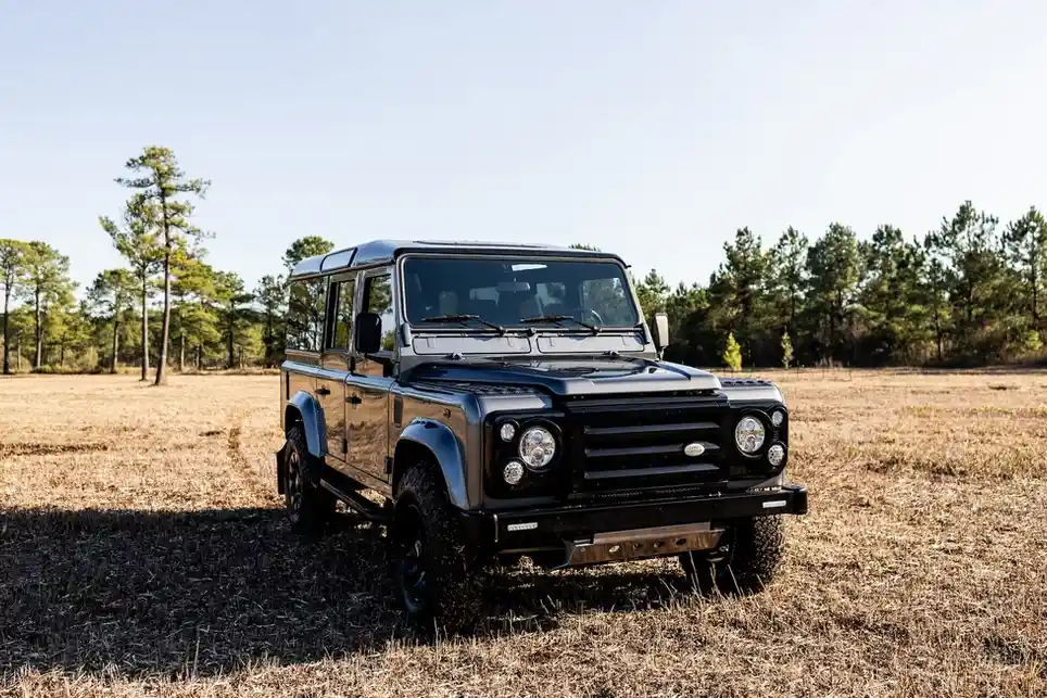 1995-land-rover-defender-110-for-sale-10