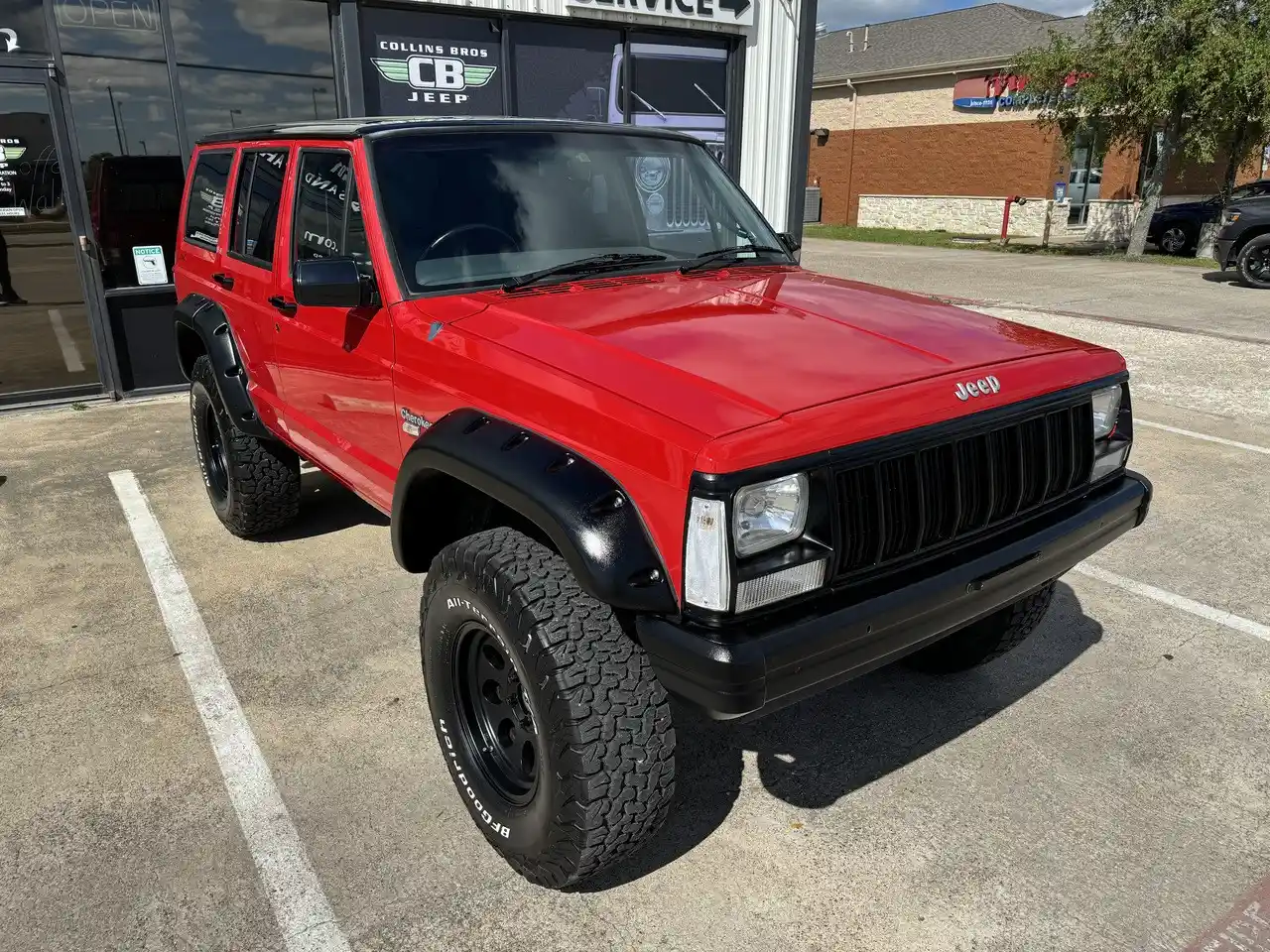 1995-rhd-jeep-cherokee-sport-4-0l-collins-bros-jeep-for-sale-03