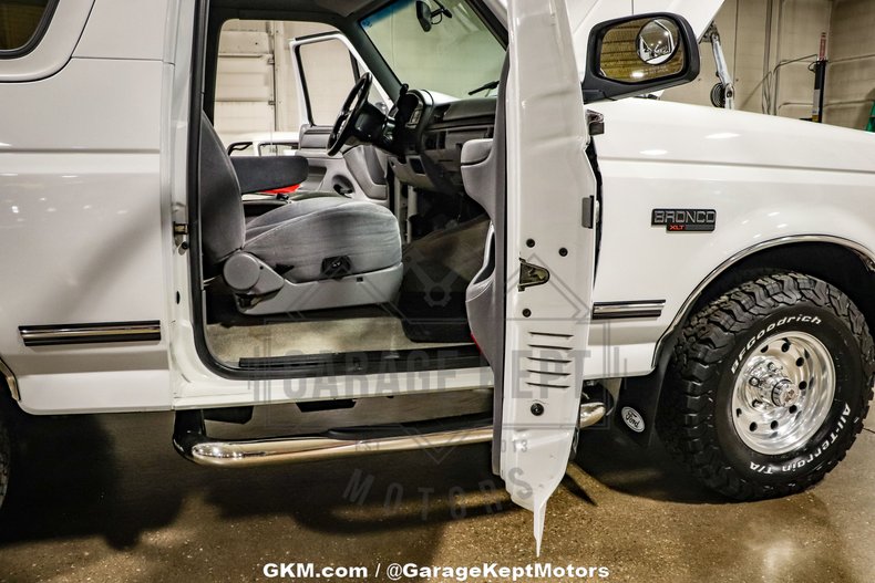 1996-ford-bronco-xlt (8)