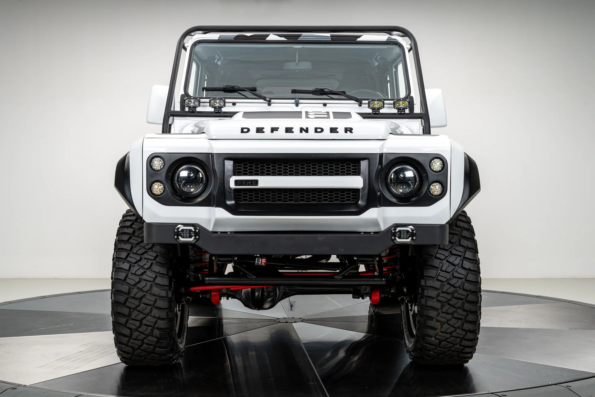 1996-land-rover-defender-110-for-sale-08