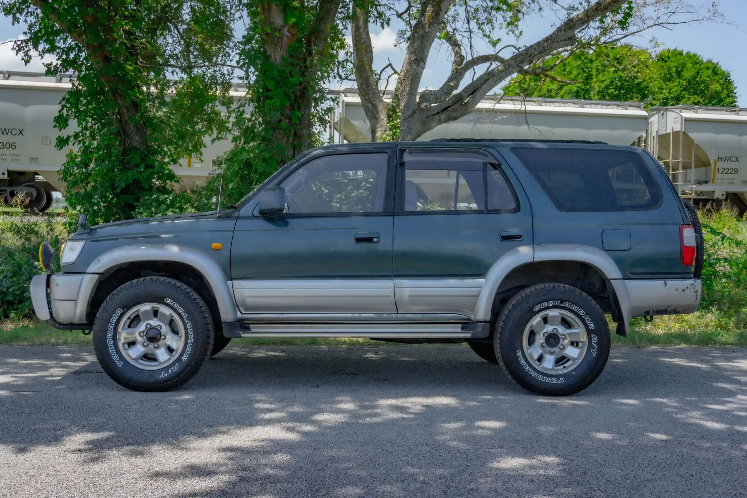 1996-toyota-hilux-surf-4runner-4wd-3-0-turbo-diesel-1kz-te-factory-rhd-for-sale-04