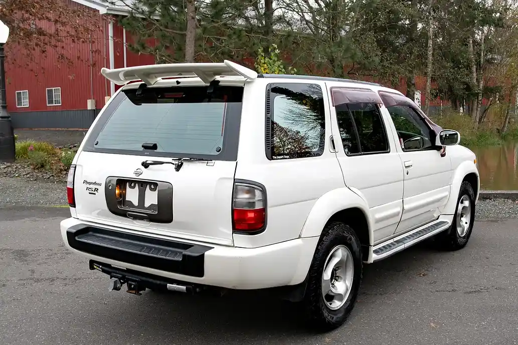 1998-nissan-terrano-regulas-rs-r-limited-for-sale-05