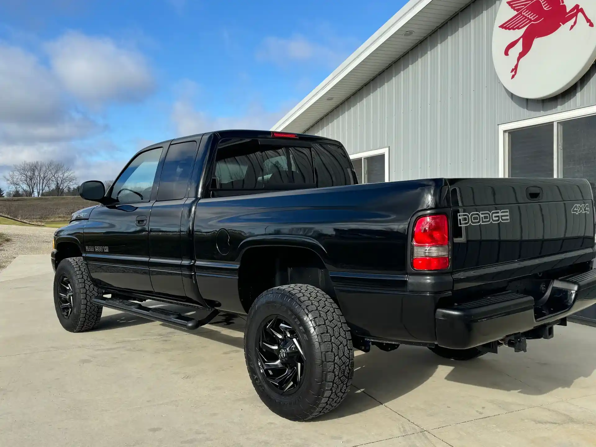 2000-dodge-ram-1500-extended-cab-4x4-for-sale-02