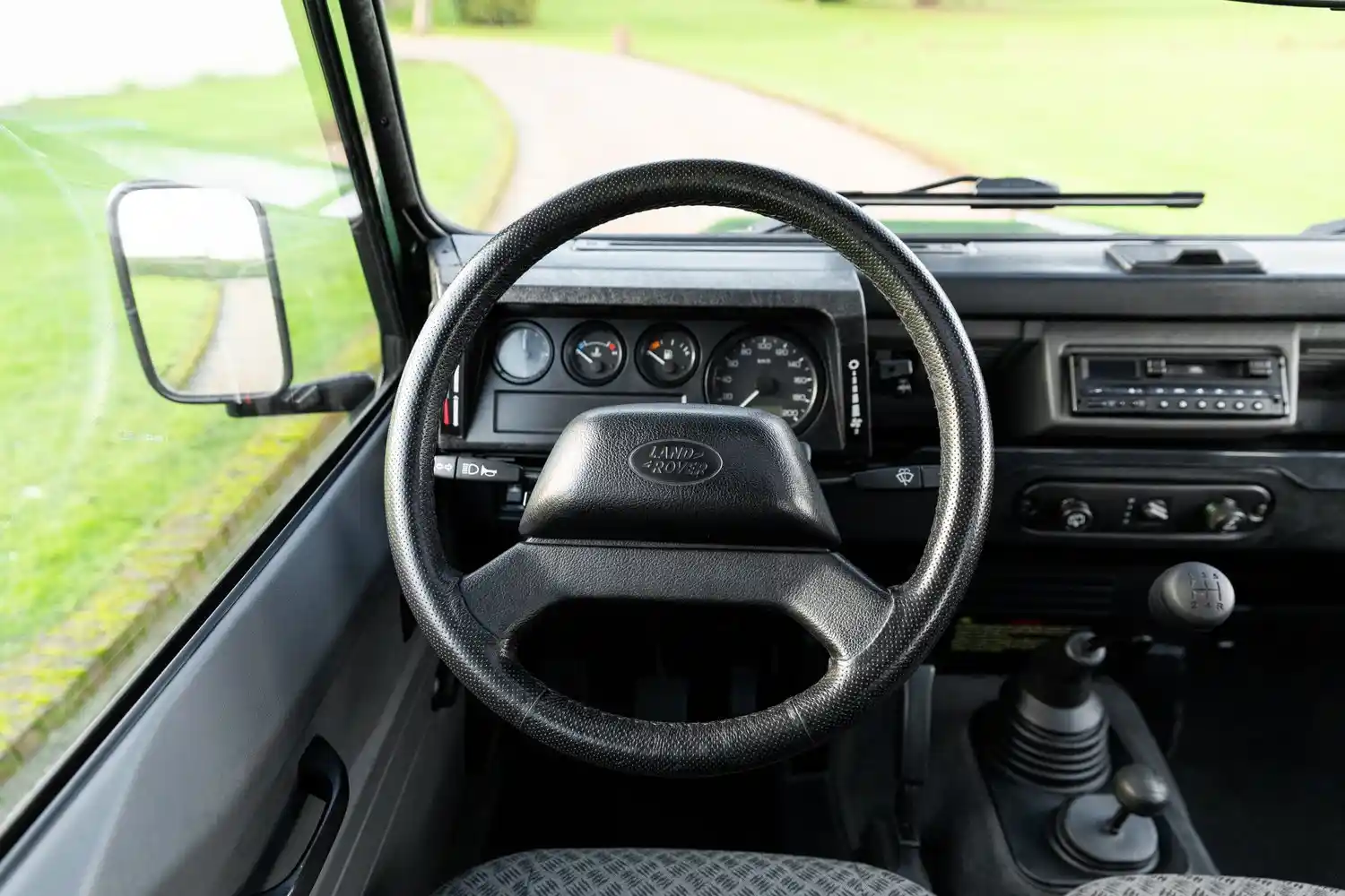 2000-land-rover-defender-90-coniston-for-sale-26