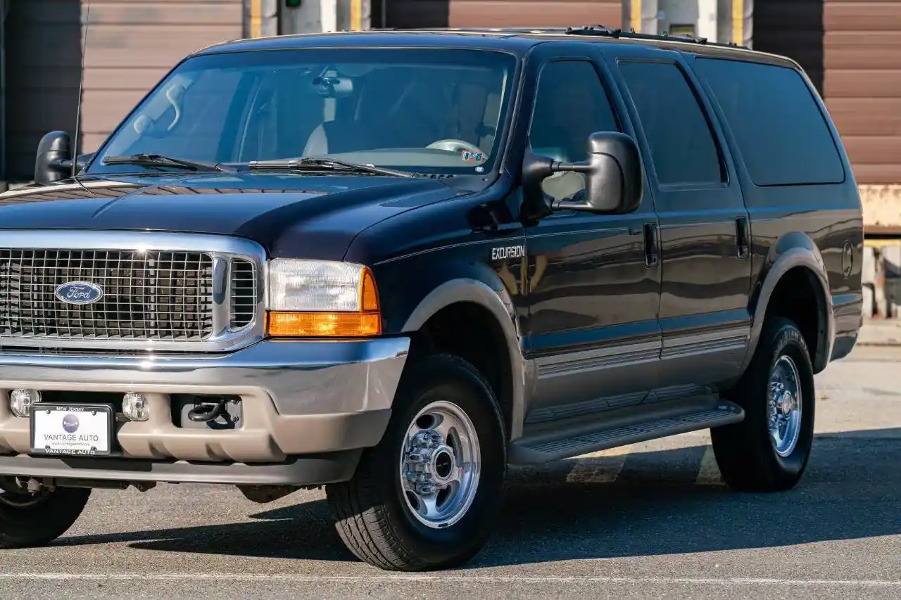 2001-ford-excursion-limited-4x4-for-sale-15