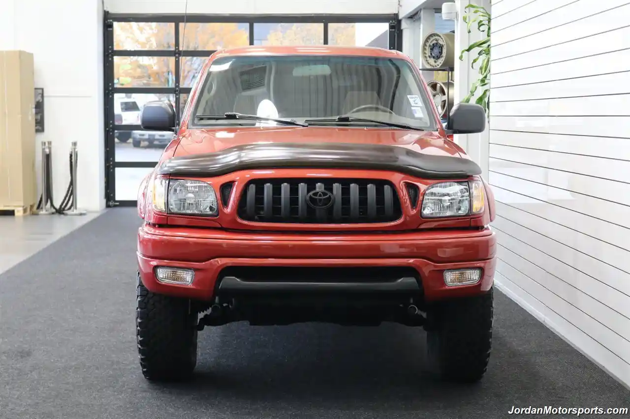 2001-toyota-tacoma-jordan-motorsport-for-sale-073