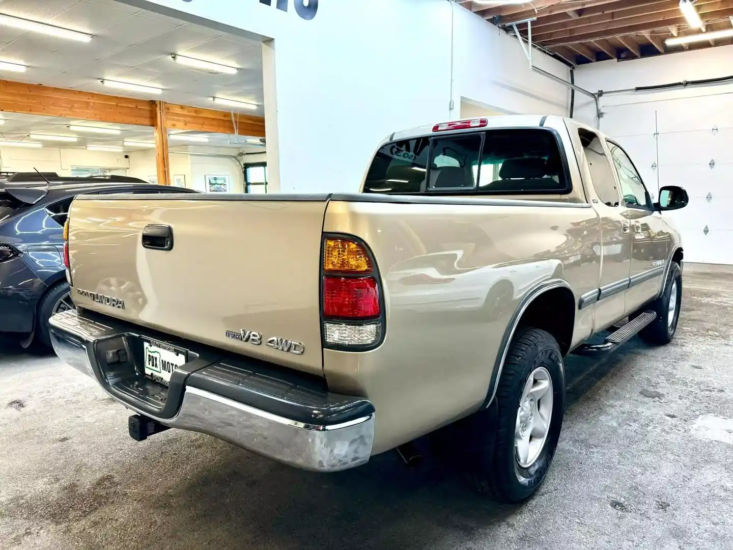 2002-toyota-tundra-sr5-for-sale-02