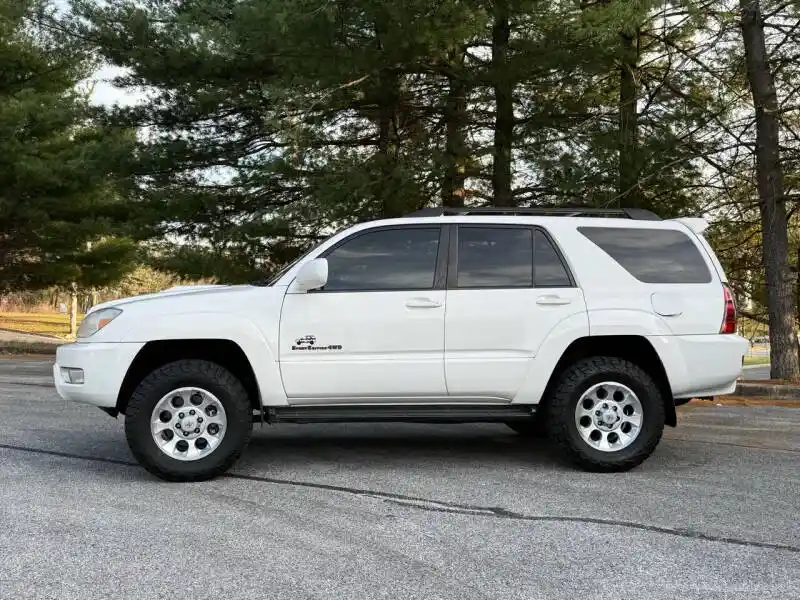 2004-toyota-4runner-for-sale-06