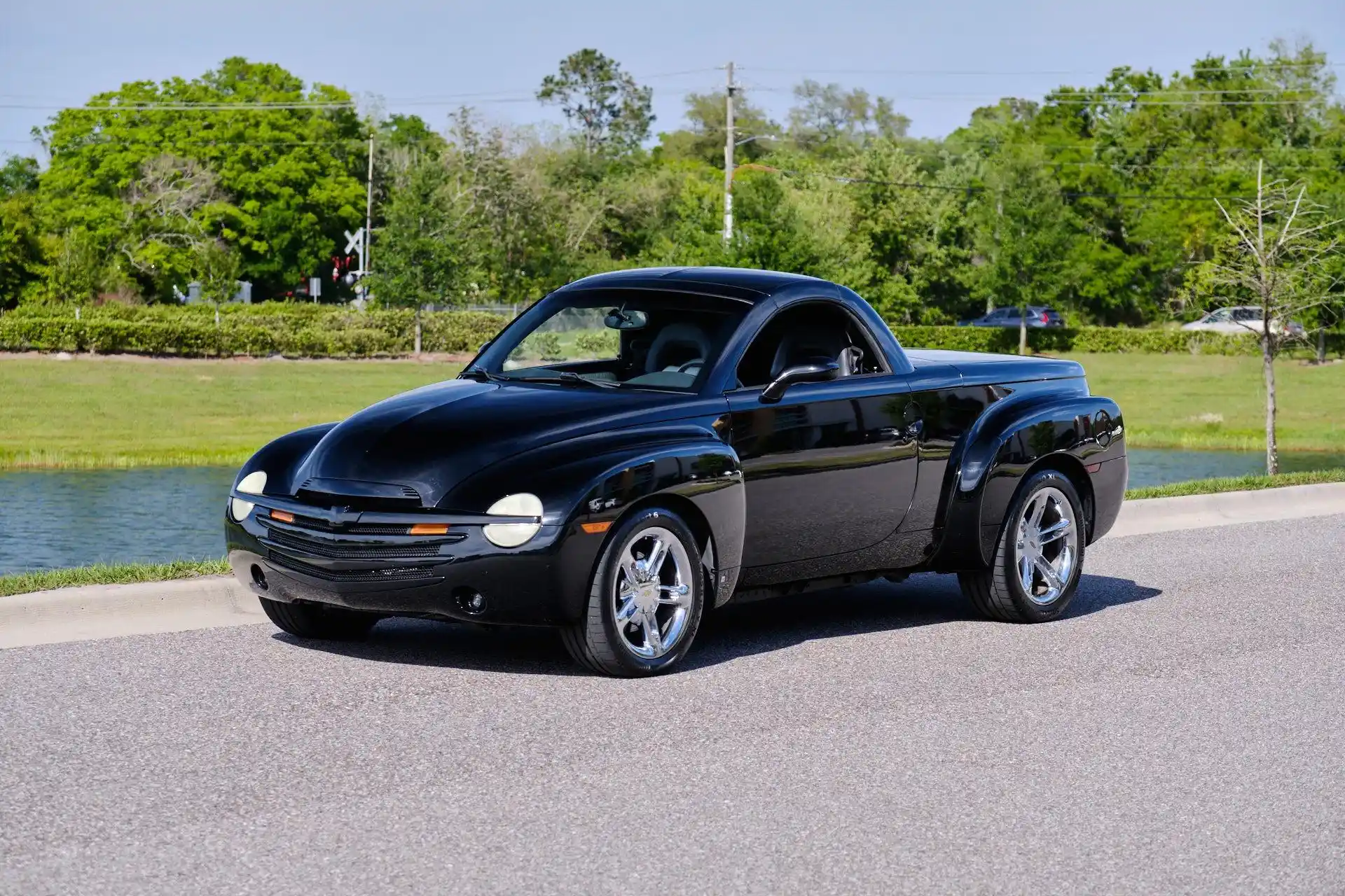 2006-Chevrolet-SSR-for-sale-17