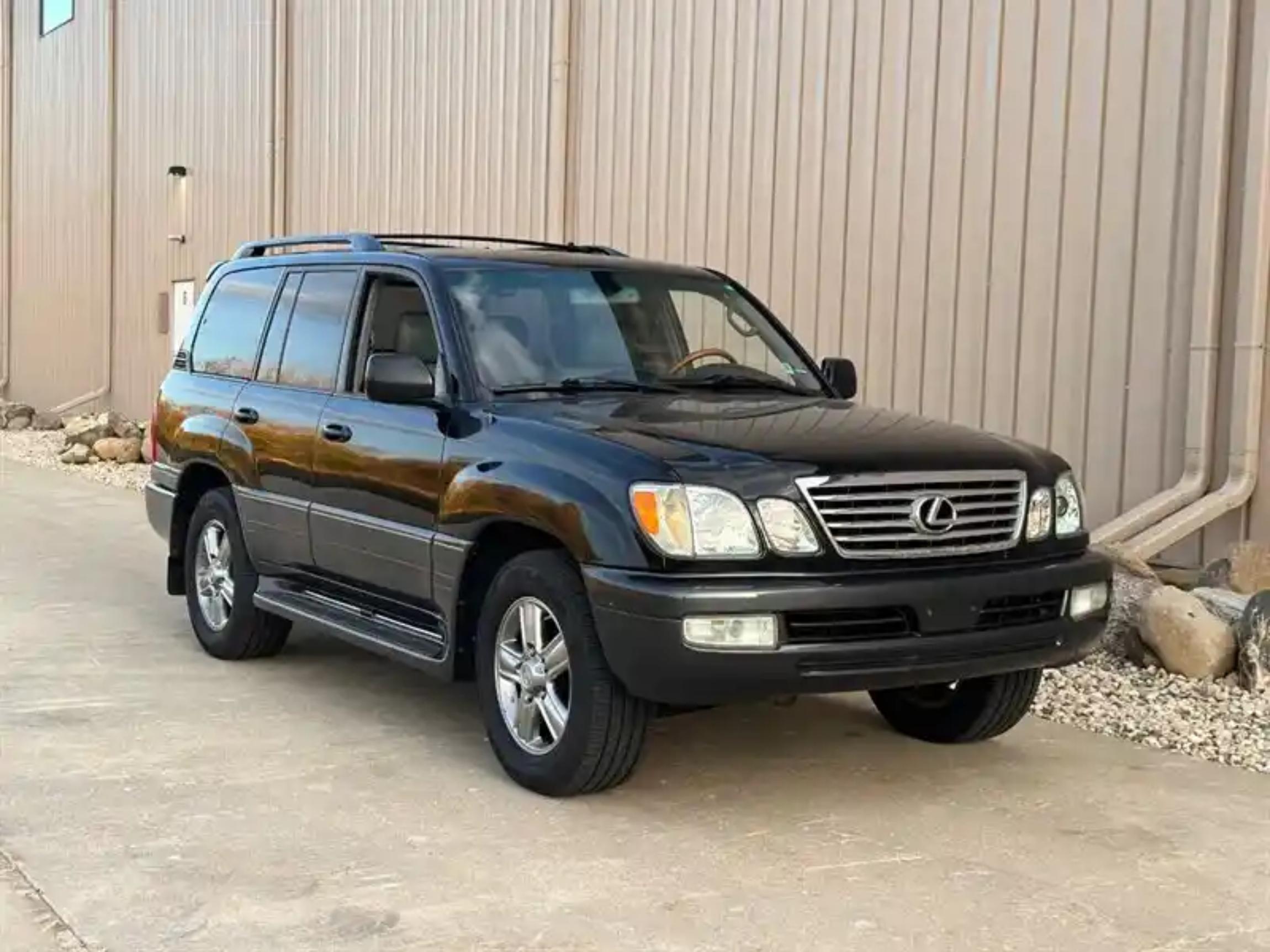 2006-lexus-lx-470-for-sale-03