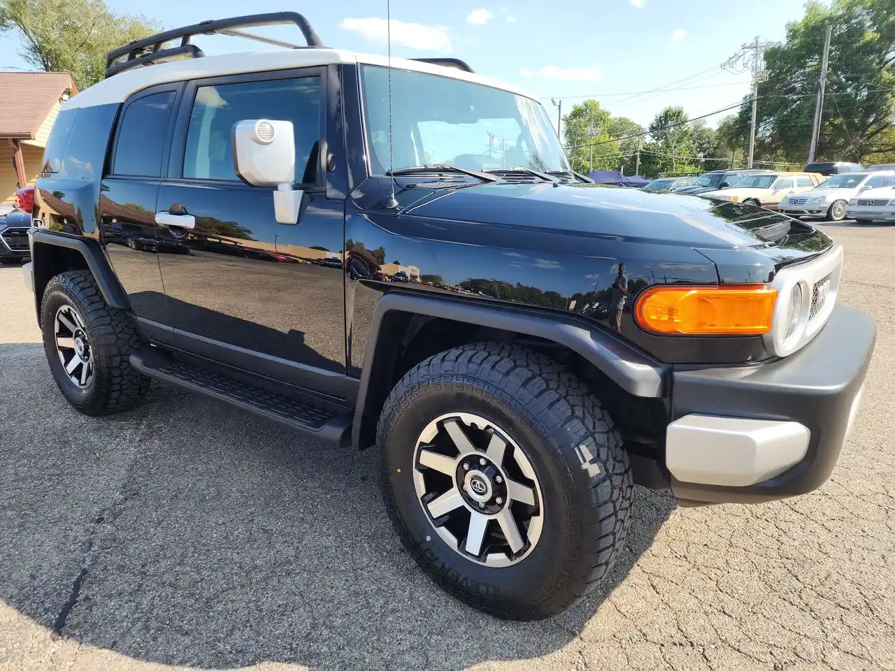 2012-toyota-fj-cruiser-for-sale-17