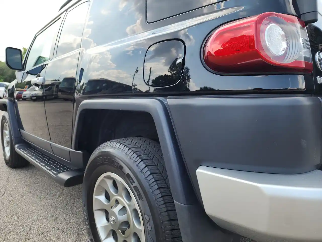 2012-toyota-fj-cruiser-for-sale-33