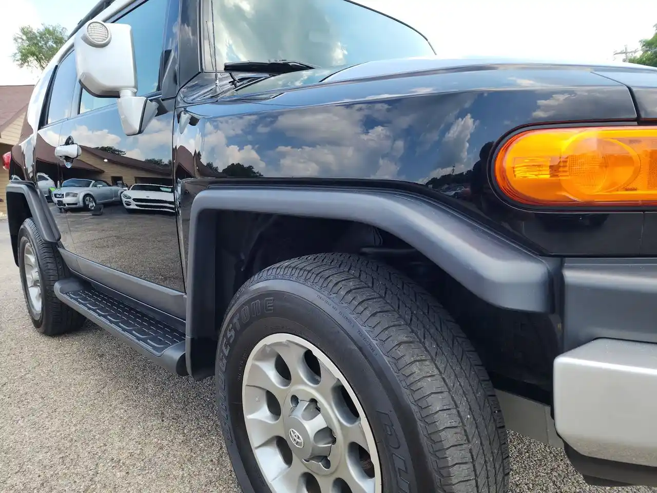 2012-toyota-fj-cruiser-for-sale-35