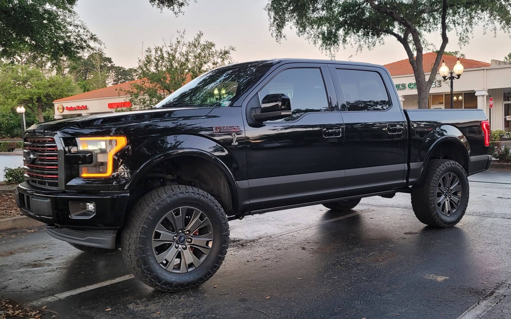 2017 F150 Supercharged 6 in Lift-05