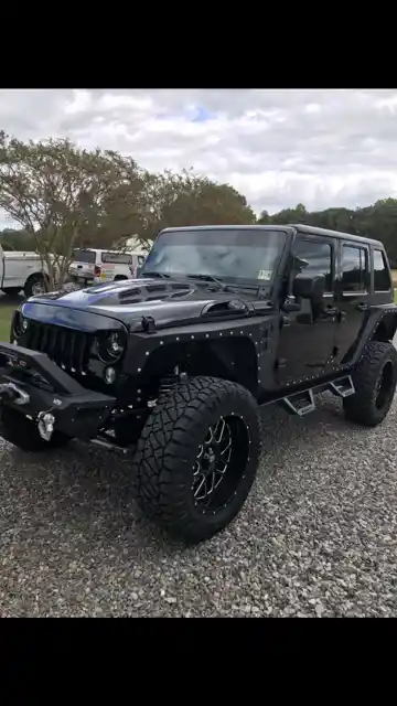 2017-jeep-wrangler-unlimited-for-sale-04