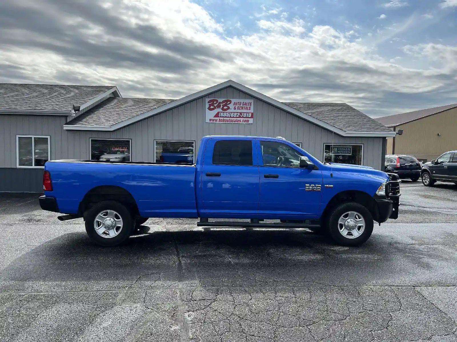 2017-ram-1500-for-sale-01