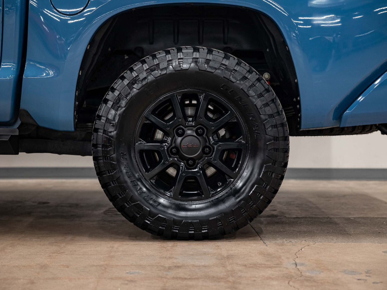 2018-toyota-tundra-sr5-elevation-motors-15