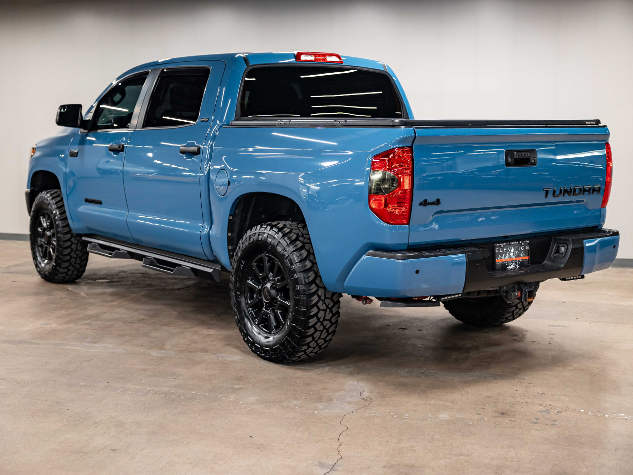 2018-toyota-tundra-sr5-elevation-motors-16