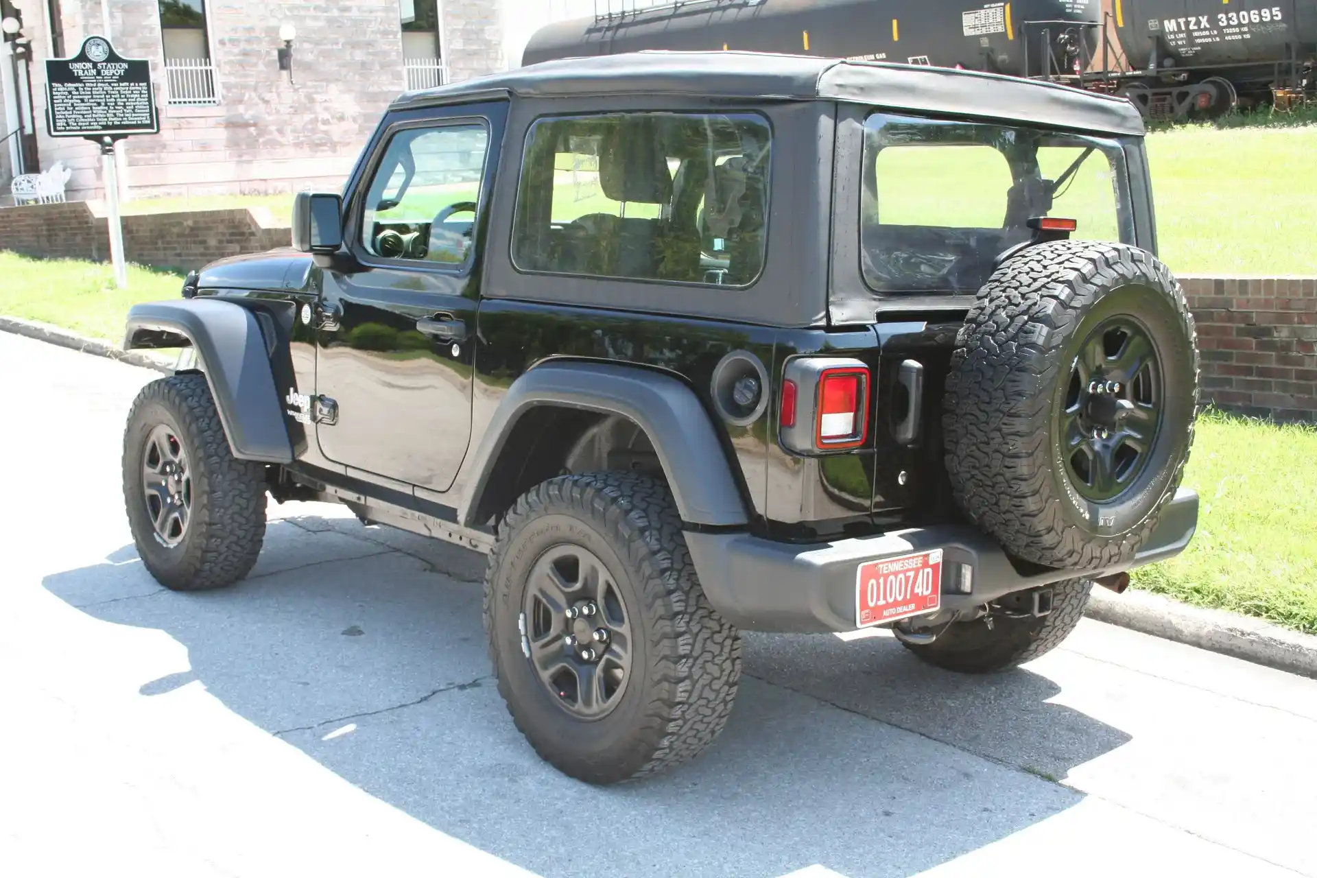 2020-jeep-wrangler-sport-for-sale-03