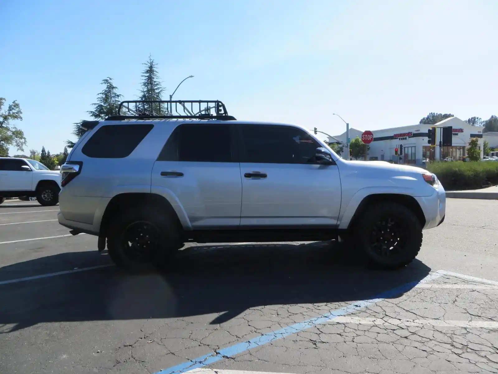 2021-Toyota-4Runner-venture-edition-for-sale-04