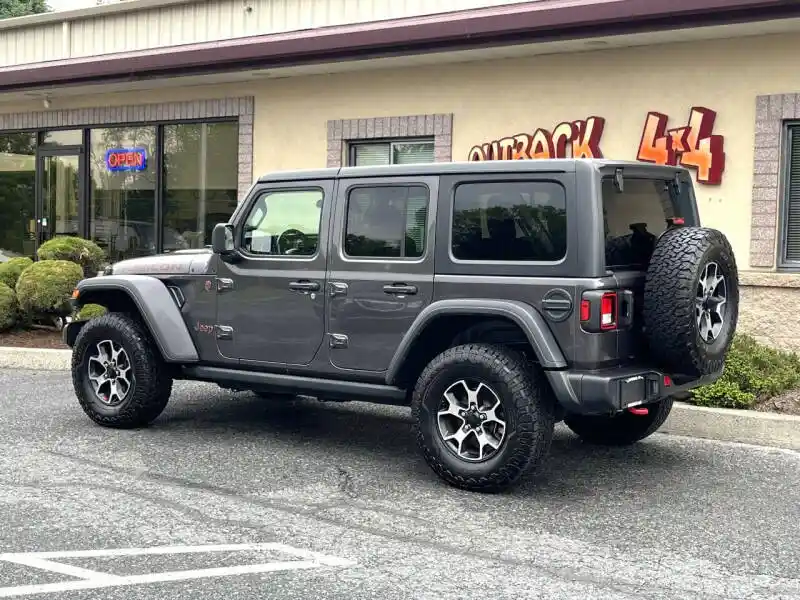 2021-jeep-wrangler-unlimited-rubicon-4x4-4dr-suv-for-sale-02