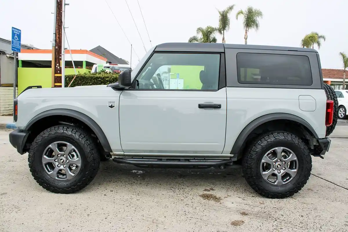 2022-Ford-Bronco-Big-Bend-for-sale-01