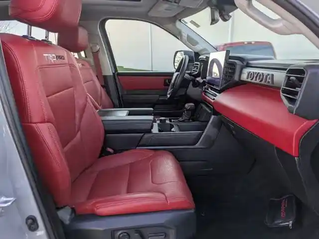 2022-Toyota-Tundra+Hybrid-in-McKinney-near+Plano-TX-for-sale-29