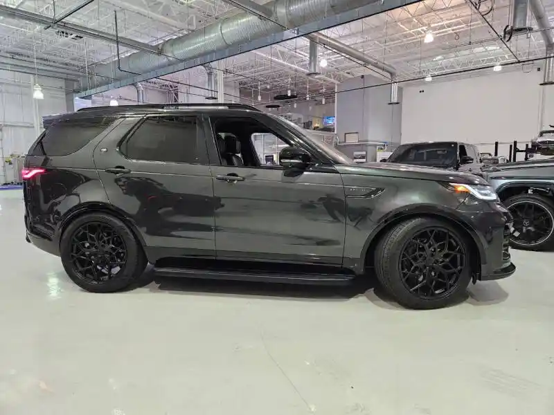 2023-land-rover-discovery-p360-hse-r-dynamic-awd-4dr-suv-for-sale-06