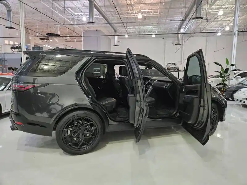 2023-land-rover-discovery-p360-hse-r-dynamic-awd-4dr-suv-for-sale-11