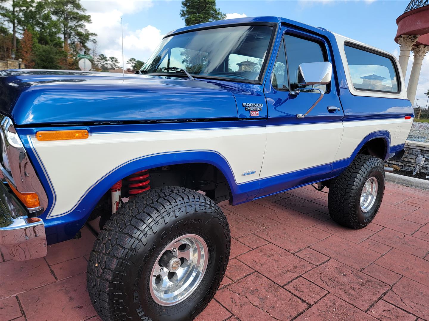 79FordBronco_0k_for-sale-02