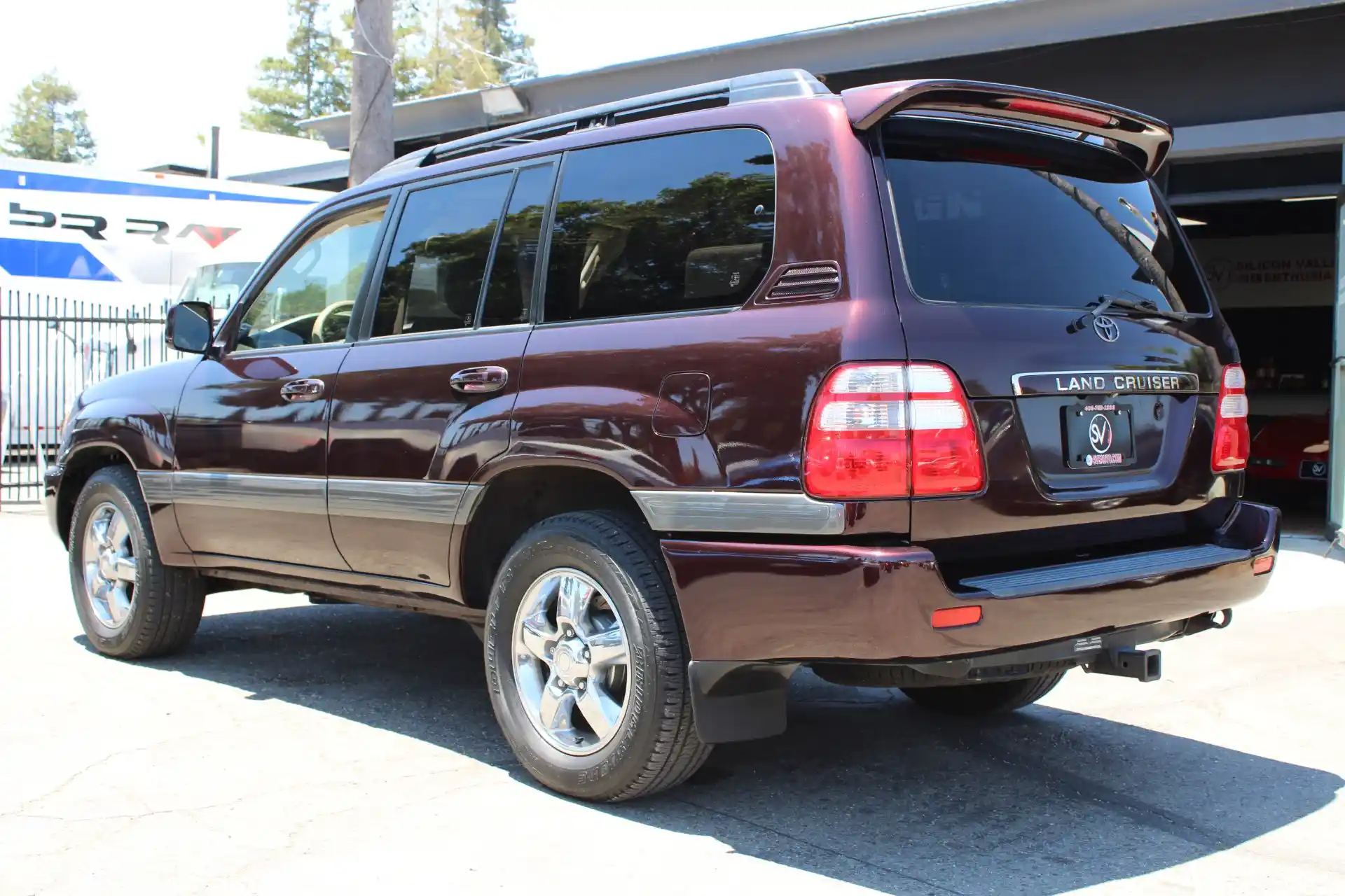 Used-2004-Toyota-LAND-CRUISER-1720562964-for-sale-03