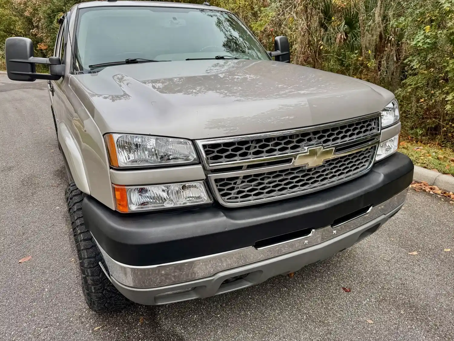 Used-2005-Chevrolet-Silverado-2500HD-LOW-MILE-LLY-DMAX-LEATHER-LT-LT-1734376013-for-sale-11