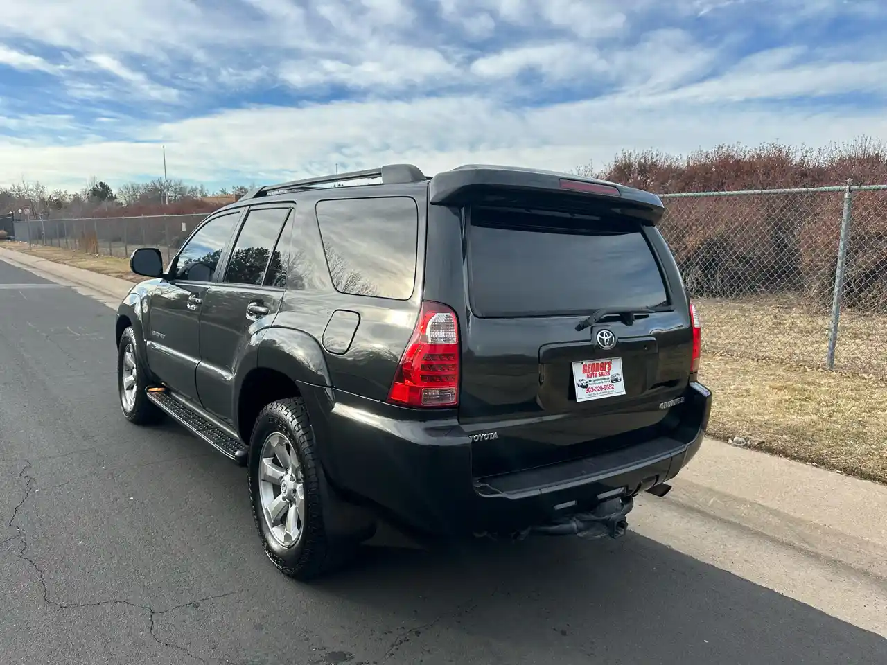 Used-2007-Toyota-4Runner-Limited-4WD-V8-for-sale-in-Denver--CO-80220-for-sale-03