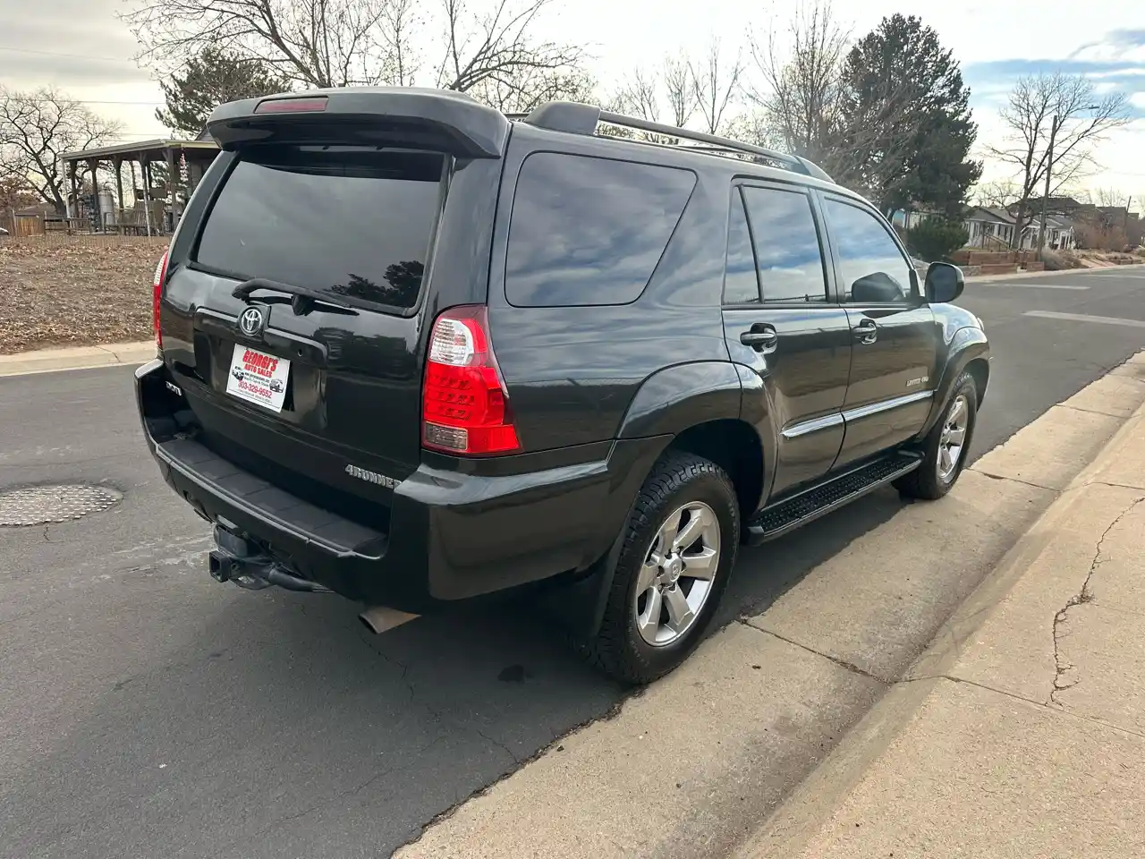 Used-2007-Toyota-4Runner-Limited-4WD-V8-for-sale-in-Denver--CO-80220-for-sale-05